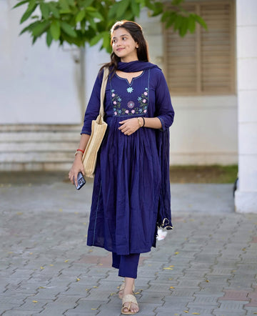 Breezy Embroidered Cotton Suit Set