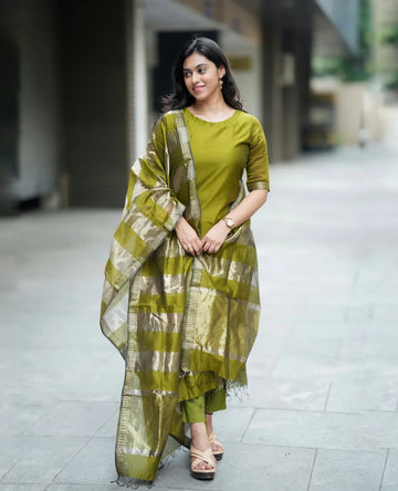 Parrot Green Linen Full Kurti Set
