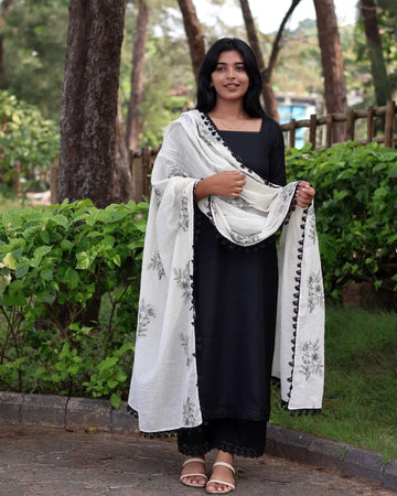 Soft Cotton Kota Doria Suit With Lining And Embroidered Dupatta.