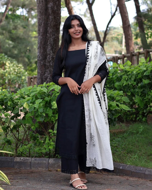 Soft Cotton Kota Doria Suit With Lining And Embroidered Dupatta.